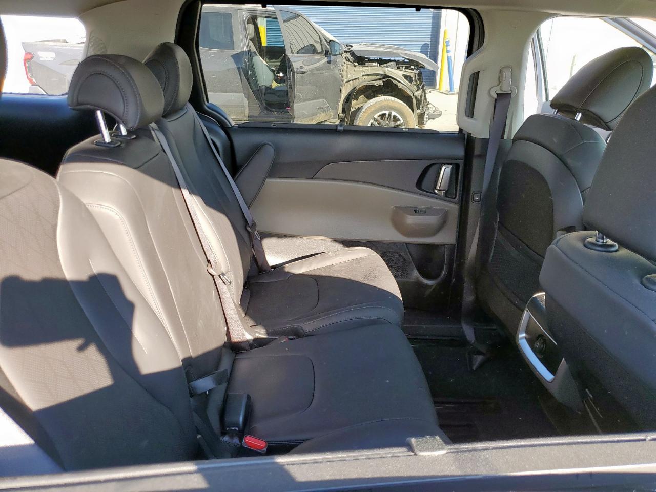 2025 Kia Carnival Ex VIN: KNDNC5K30S6549246 Lot: 86454685