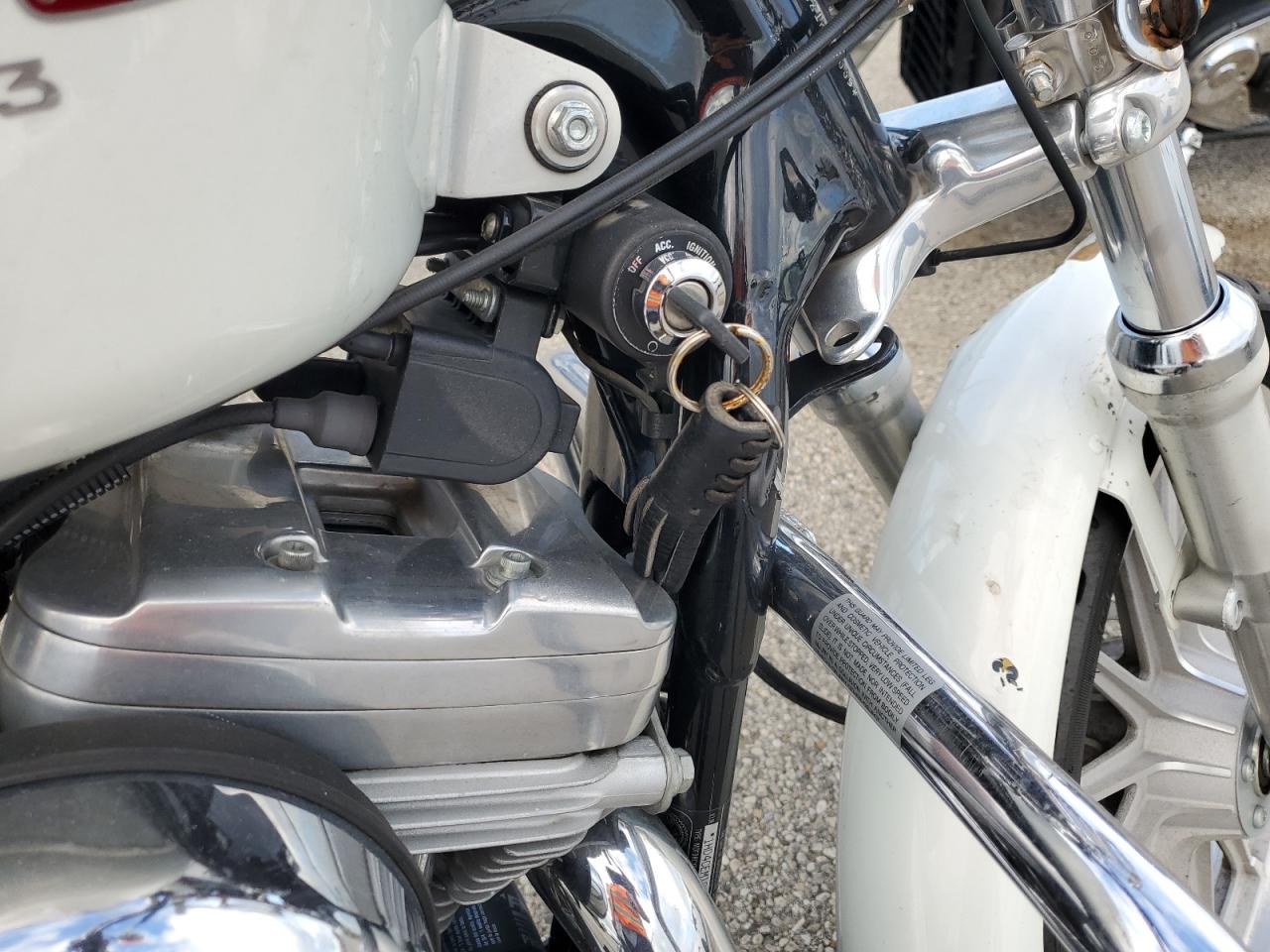 2001 Harley-Davidson Xl883 Hugger VIN: 1HD4CEM181K118035 Lot: 84420135