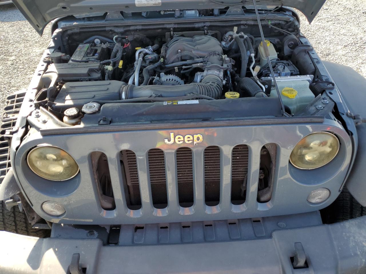 2015 Jeep Wrangler Sport VIN: 1C4AJWAG5FL677178 Lot: 85362775