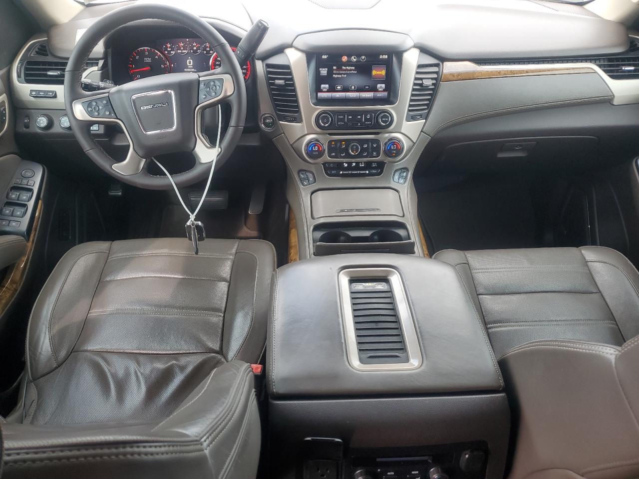 2015 GMC Yukon Xl Denali VIN: 1GKS2JKJ6FR585450 Lot: 86072405