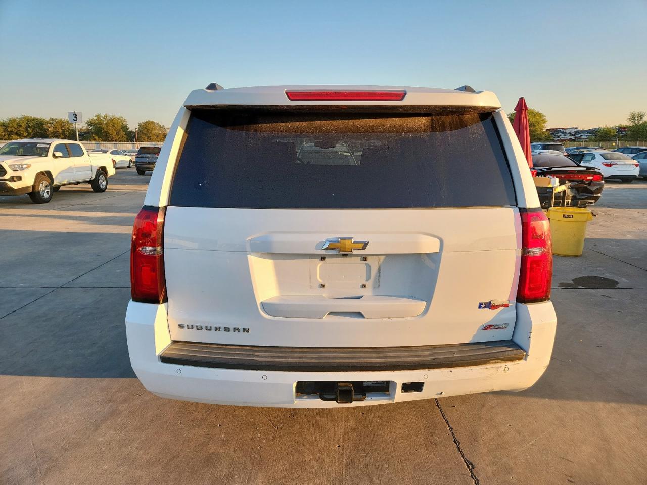 2016 Chevrolet Suburban K1500 Lt VIN: 1GNSKHKC5GR185765 Lot: 84920755