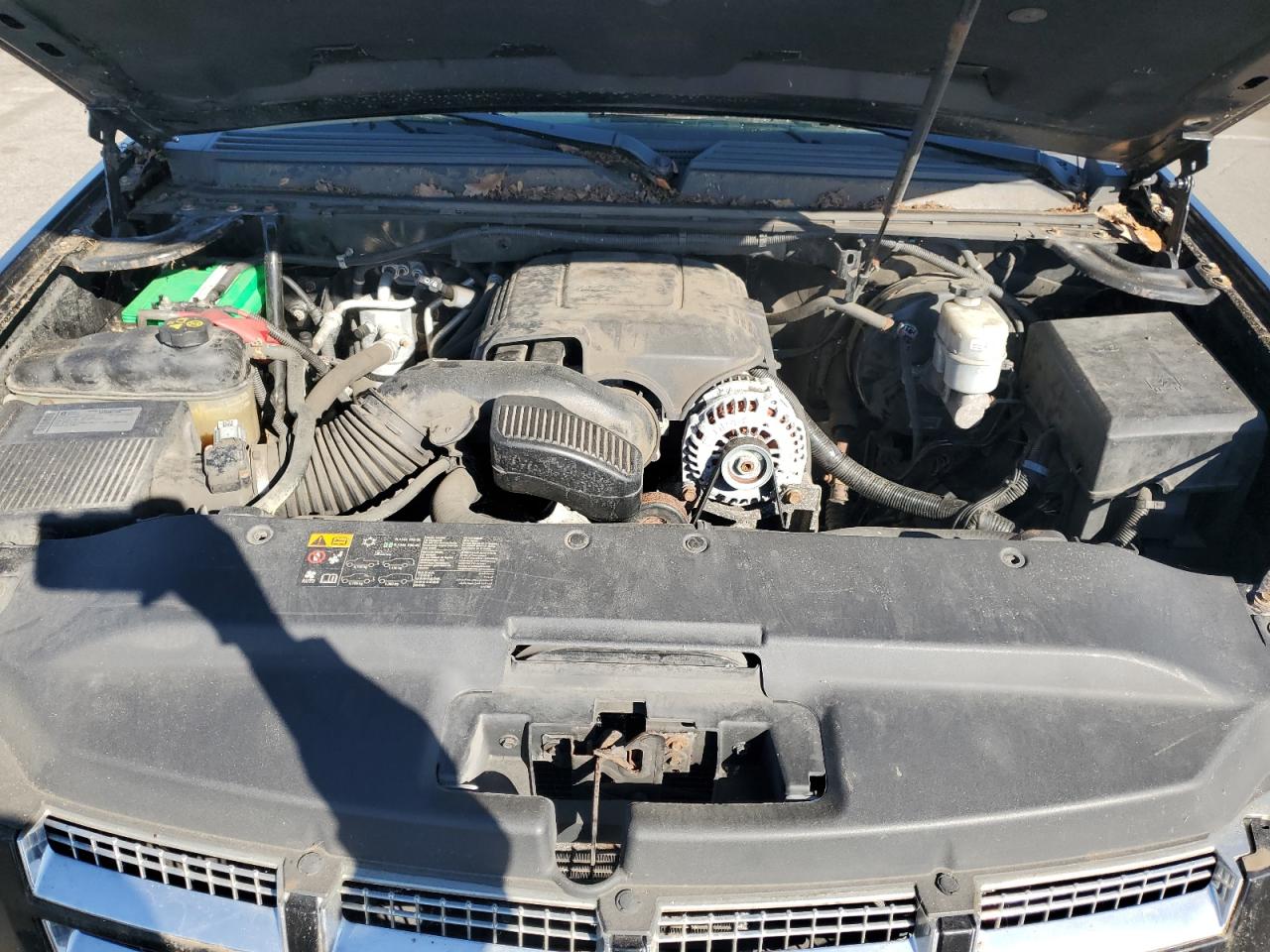 2012 Cadillac Escalade Esv Luxury VIN: 1GYS4HEF9CR102108 Lot: 80683785