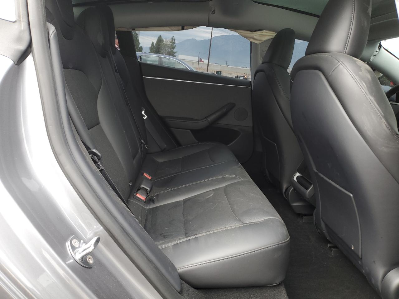 2025 Tesla Model 3 VIN: 5YJ3E1EA7SF893584 Lot: 84391305