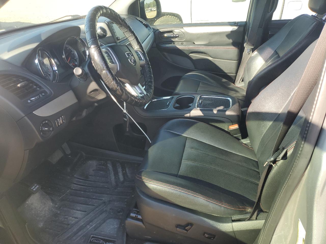 2017 Dodge Grand Caravan Gt VIN: 2C4RDGEGXHR697642 Lot: 82414375