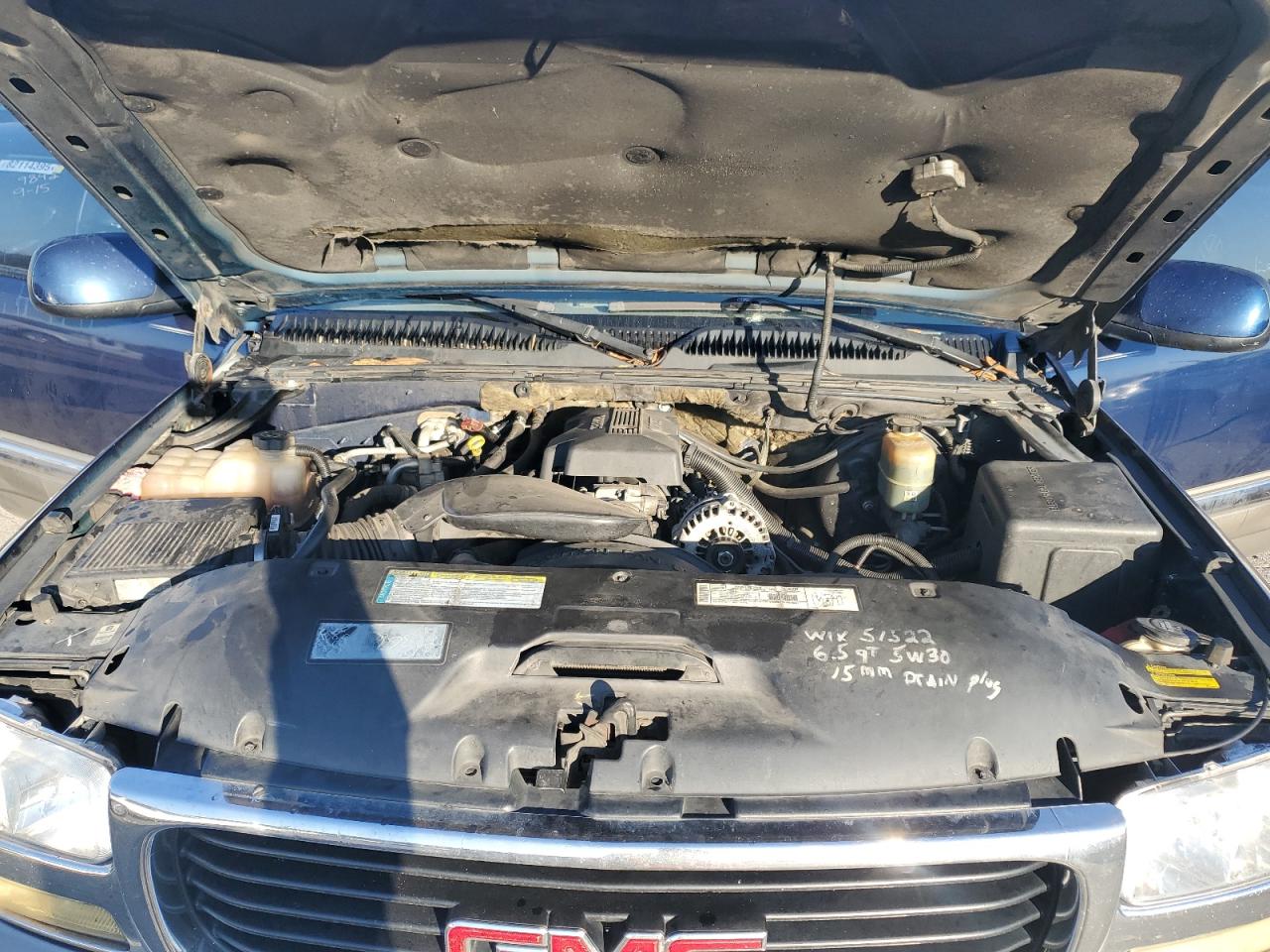 2000 GMC Yukon VIN: 1GKEK13T5YJ105705 Lot: 86667965