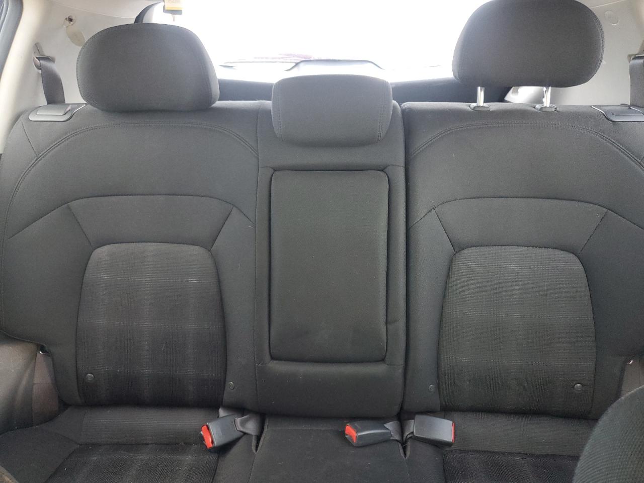 2012 Kia Sportage Base VIN: KNDPB3A23C7188681 Lot: 82334925