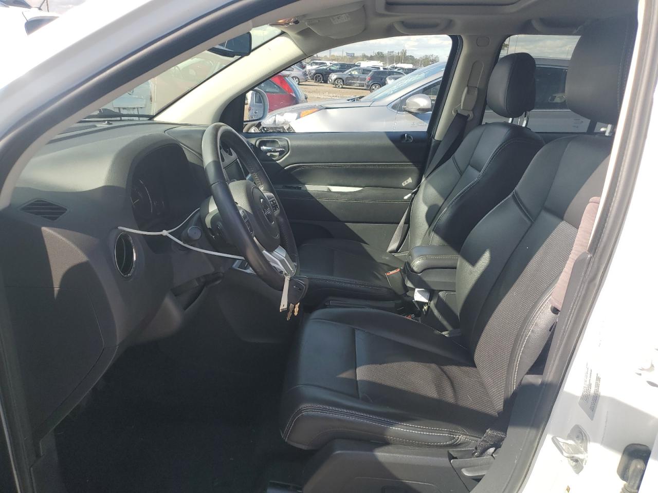 2016 Jeep Compass Latitude VIN: 1C4NJDEBXGD795145 Lot: 85694475