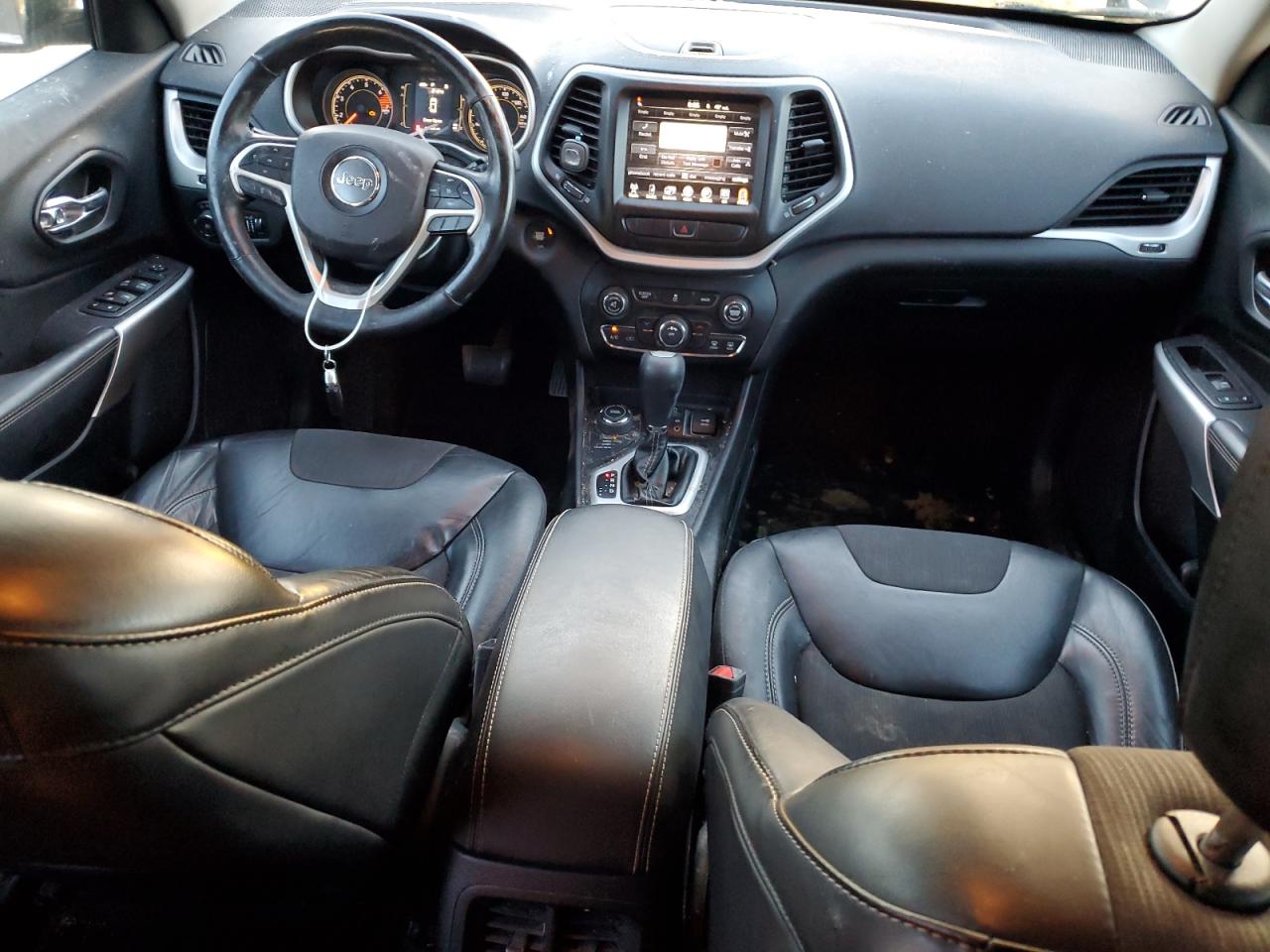 2018 Jeep Cherokee Latitude Plus VIN: 1C4PJMLB7JD622461 Lot: 82615635