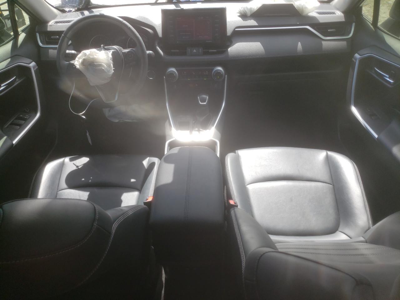 2020 Toyota Rav4 Xle Premium VIN: JTMC1RFV1LD517872 Lot: 82432215