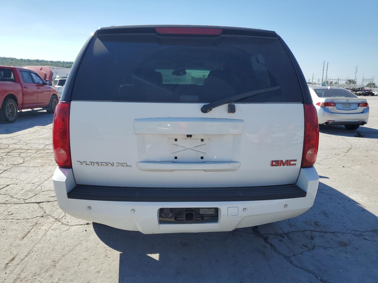 2007 GMC Yukon Xl K1500 VIN: 1GKFK16317R208068 Lot: 81937805