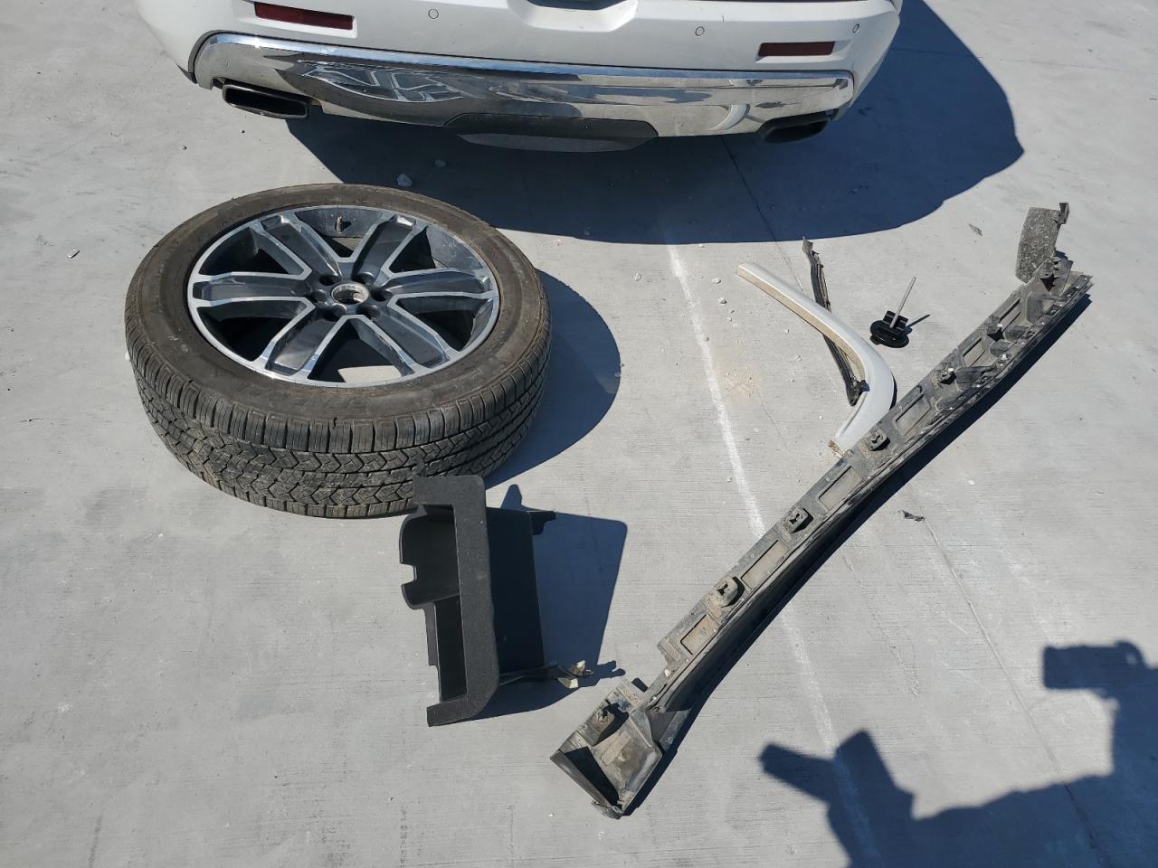 2019 GMC Acadia Denali VIN: 1GKKNPLS4KZ124002 Lot: 86892655