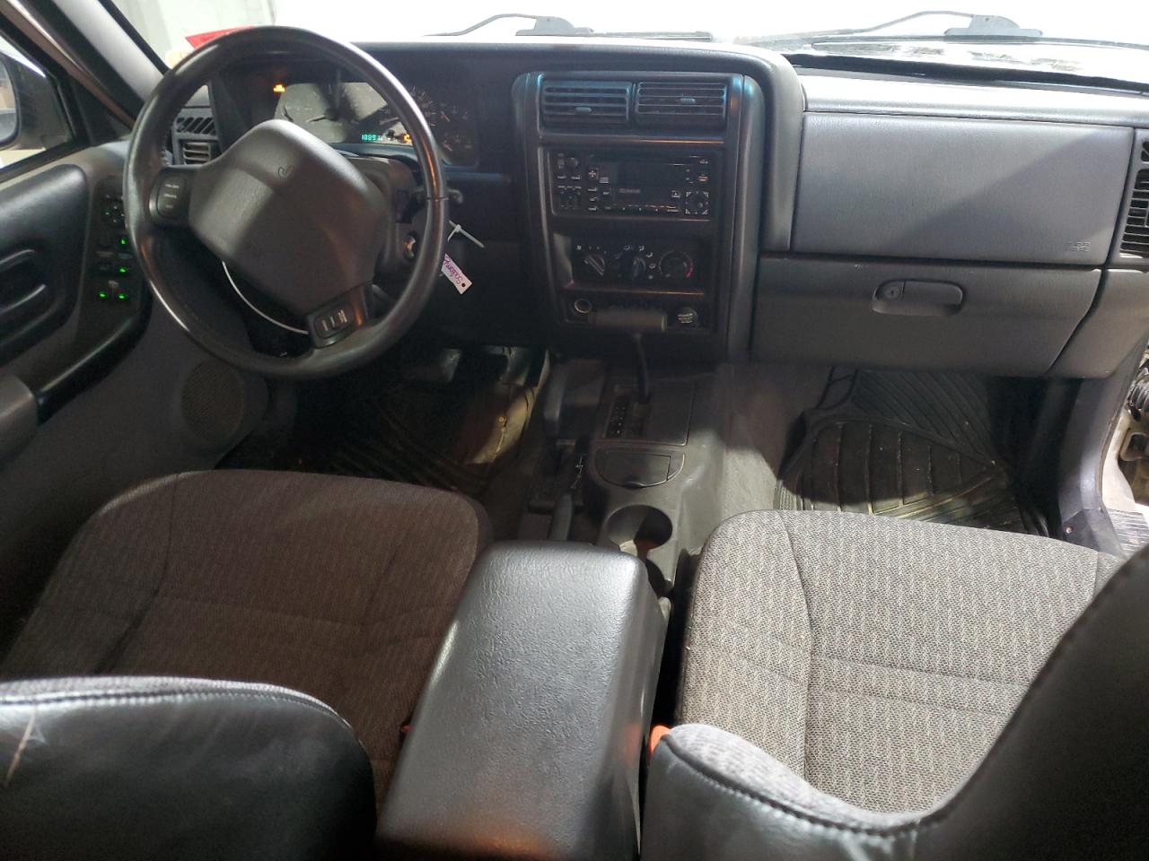 2000 Jeep Cherokee Sport VIN: 1J4FF48S2YL179944 Lot: 89871745