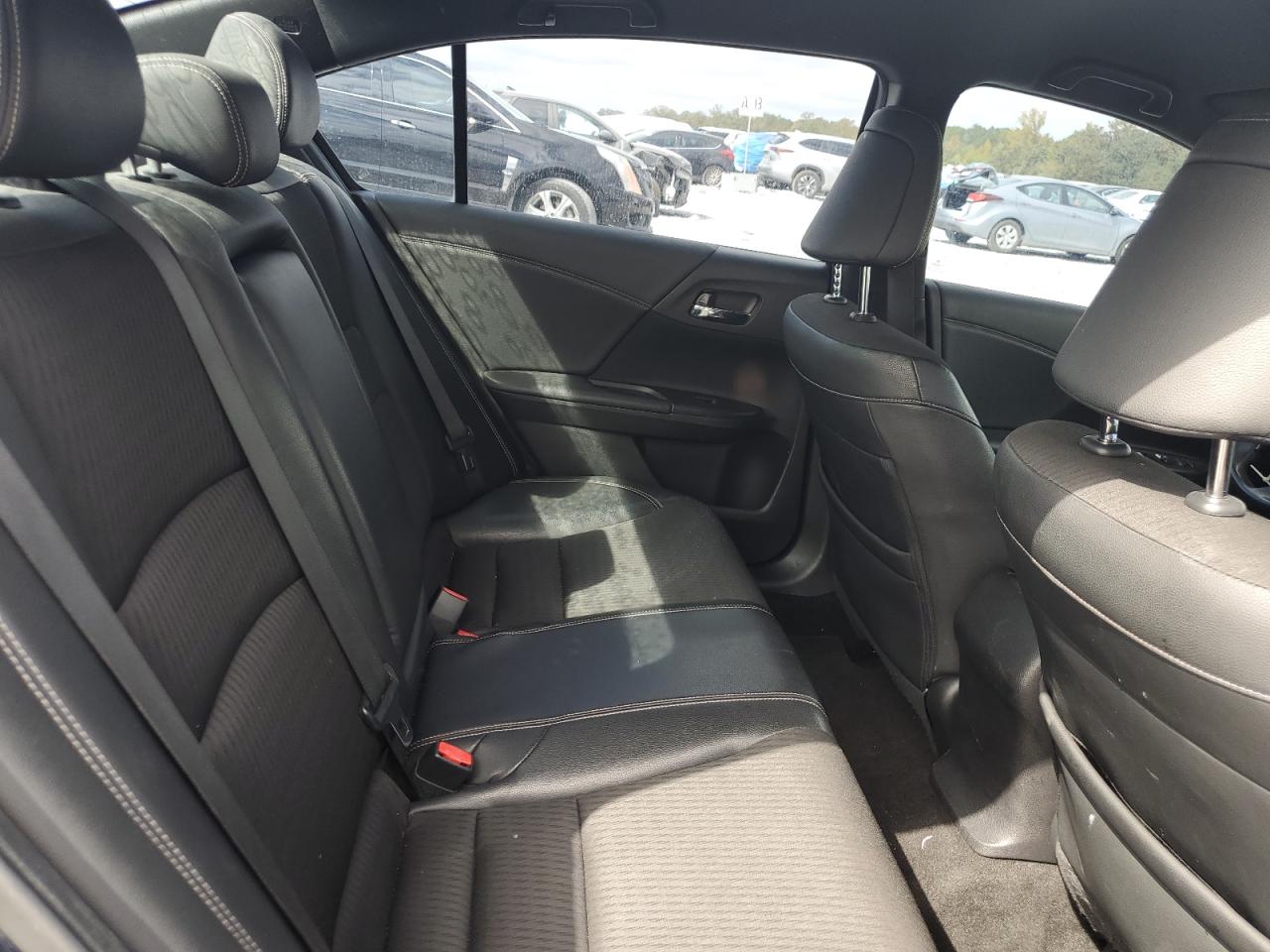 2017 Honda Accord Sport VIN: 1HGCR2F5XHA143286 Lot: 85300055