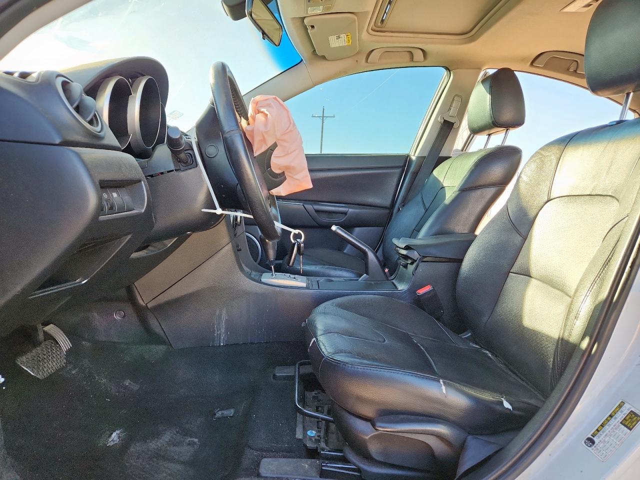 2007 Mazda 3 S VIN: JM1BK323371763842 Lot: 90937715