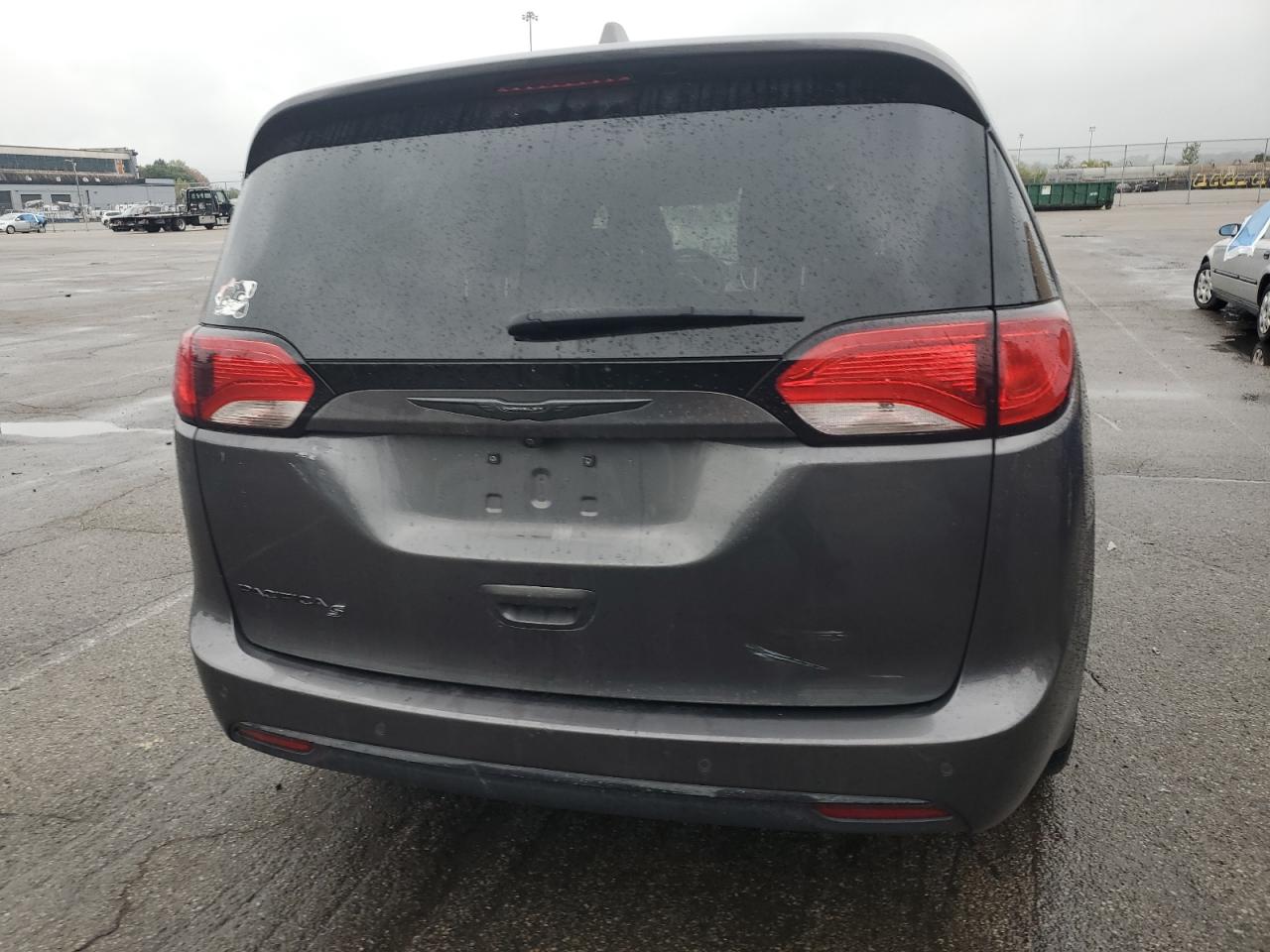 2020 Chrysler Pacifica Touring VIN: 2C4RC1FG3LR249542 Lot: 85779725