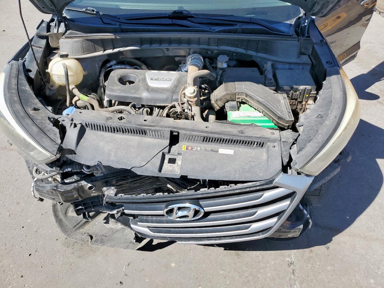 2018 Hyundai Tucson Value VIN: KM8J33A25JU702530 Lot: 85564975