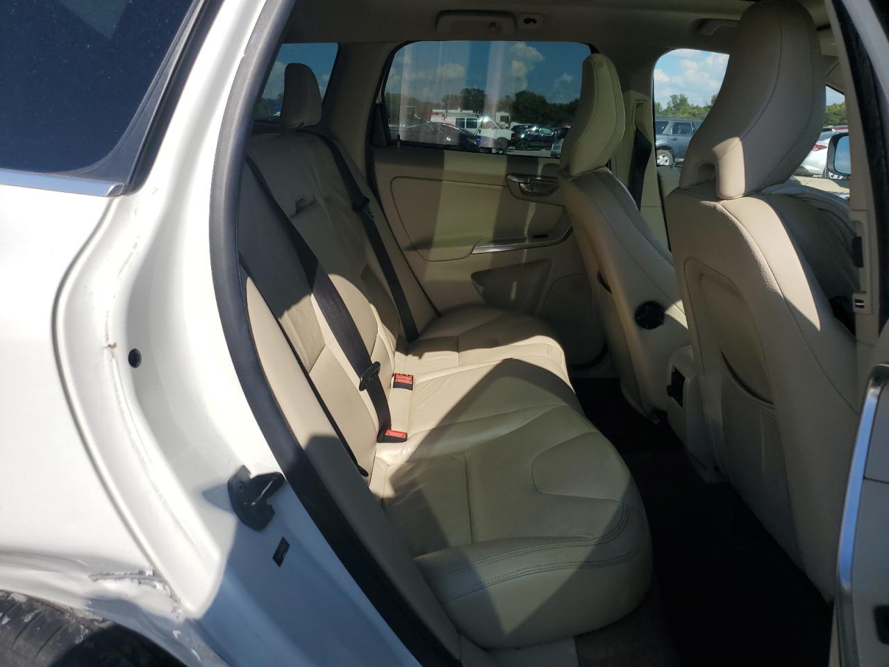 2012 Volvo Xc60 3.2 VIN: YV4952DL9C2311327 Lot: 85102495