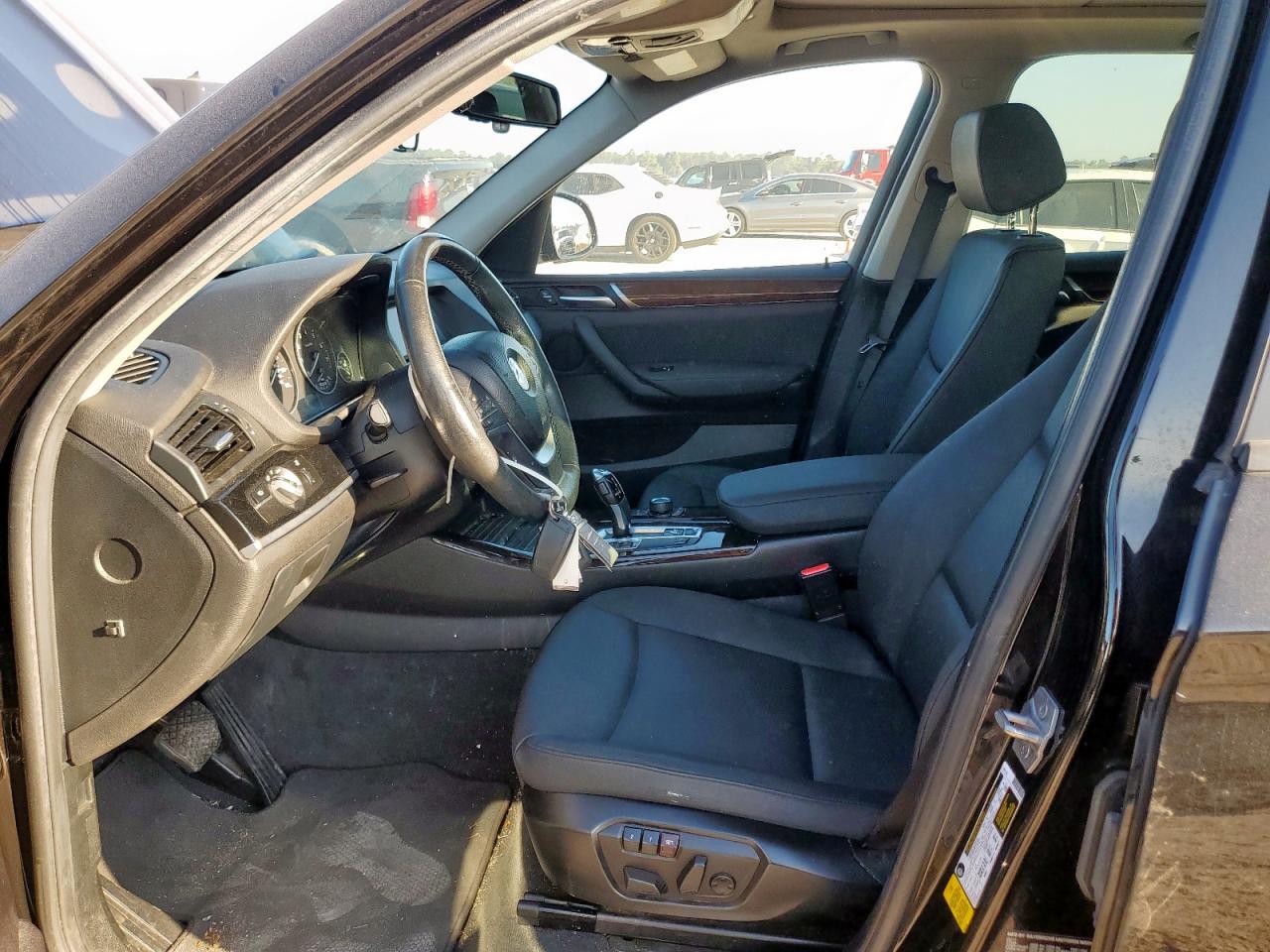 2017 BMW X3 Sdrive28I VIN: 5UXWZ7C33H0X40540 Lot: 86186395