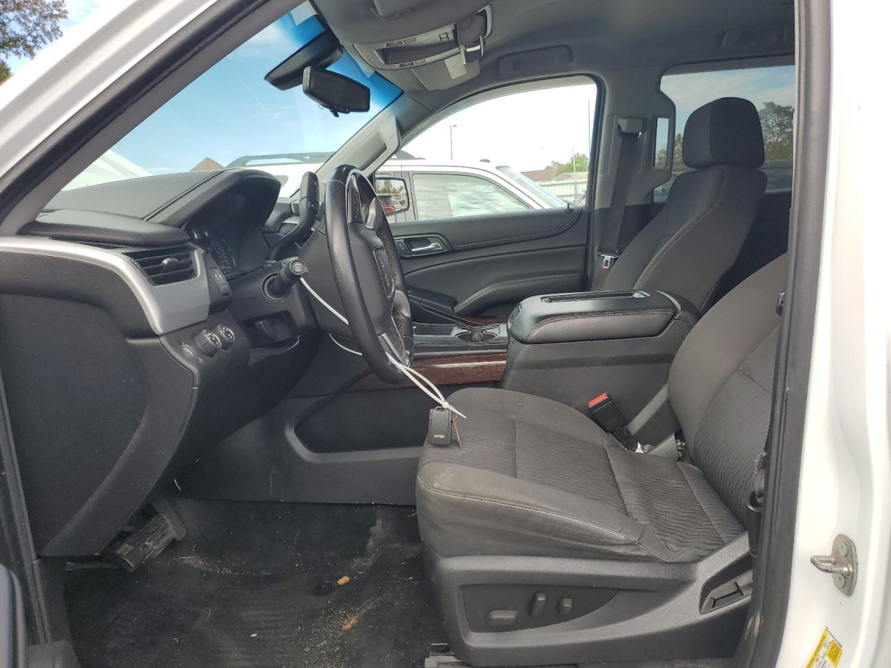 2015 GMC Yukon Sle VIN: 1GKS2AKC7FR102808 Lot: 82614545