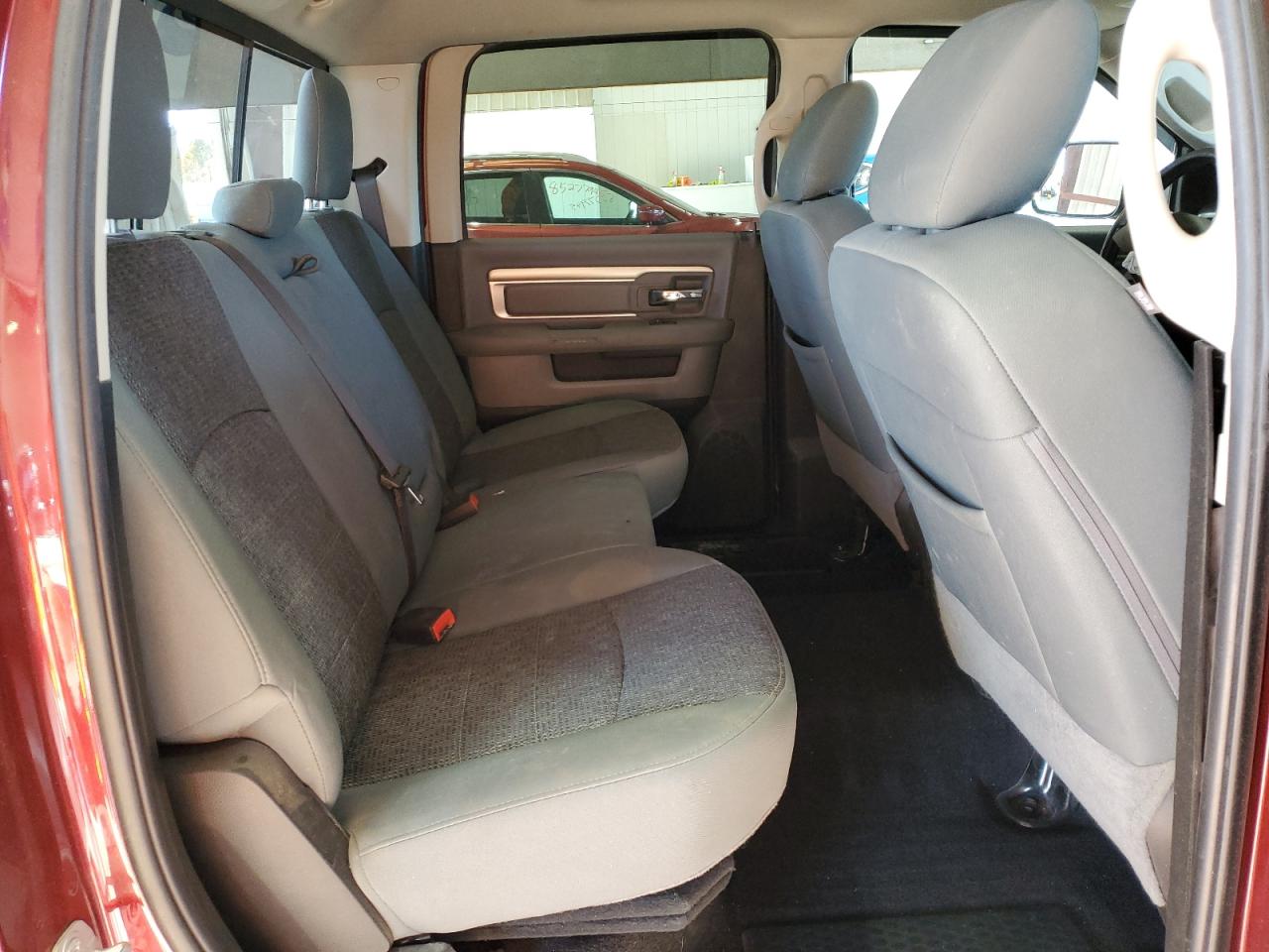 2018 Ram 1500 Slt VIN: 3C6RR7LT1JG178628 Lot: 85560315