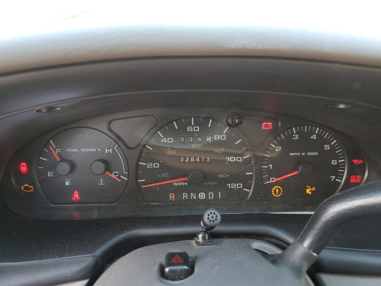 2002 Ford Taurus Ses VIN: 1FAFP55U82A148138 Lot: 89560775