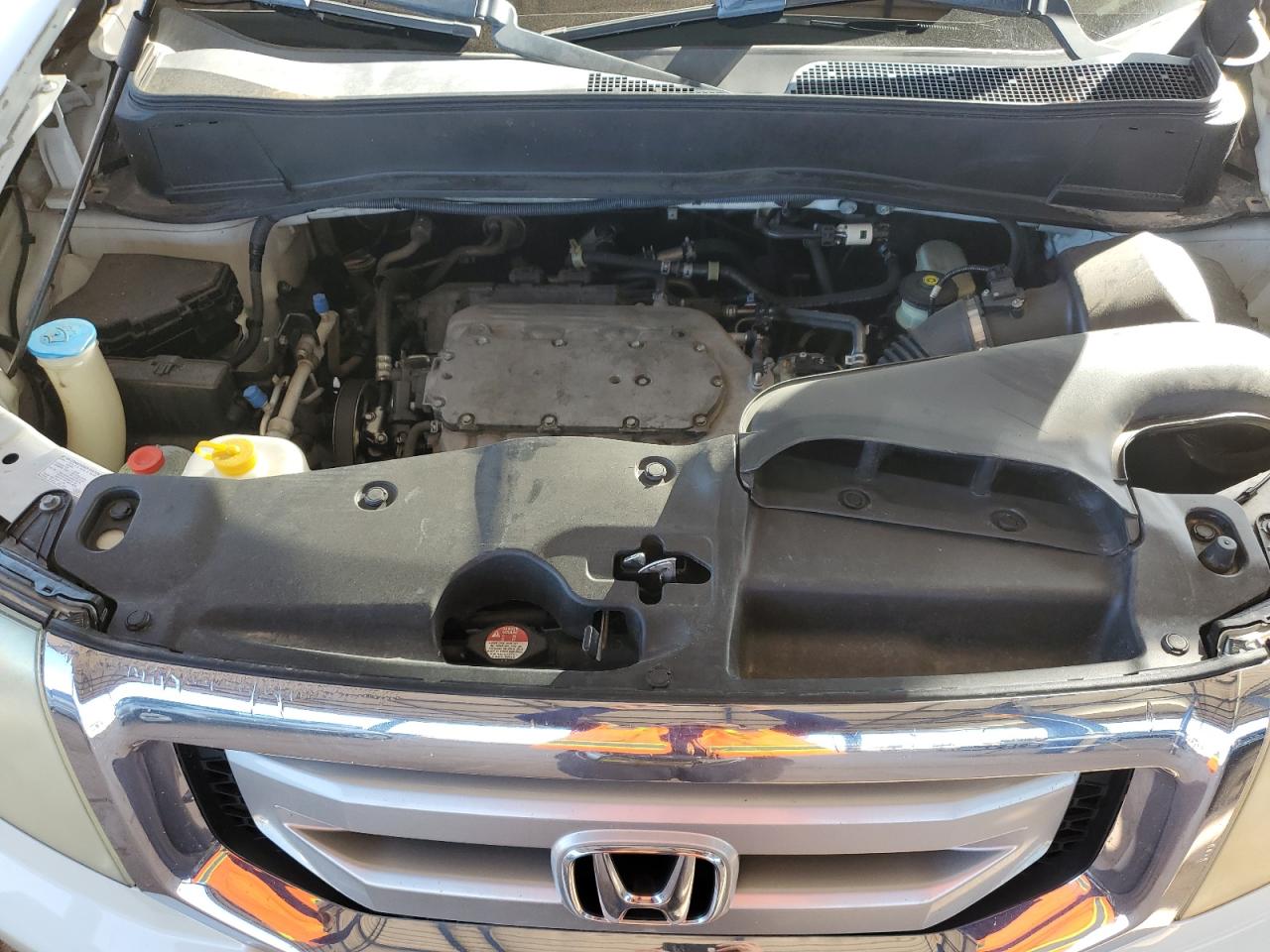 2011 Honda Pilot Touring VIN: 5FNYF3H96BB014303 Lot: 86658005