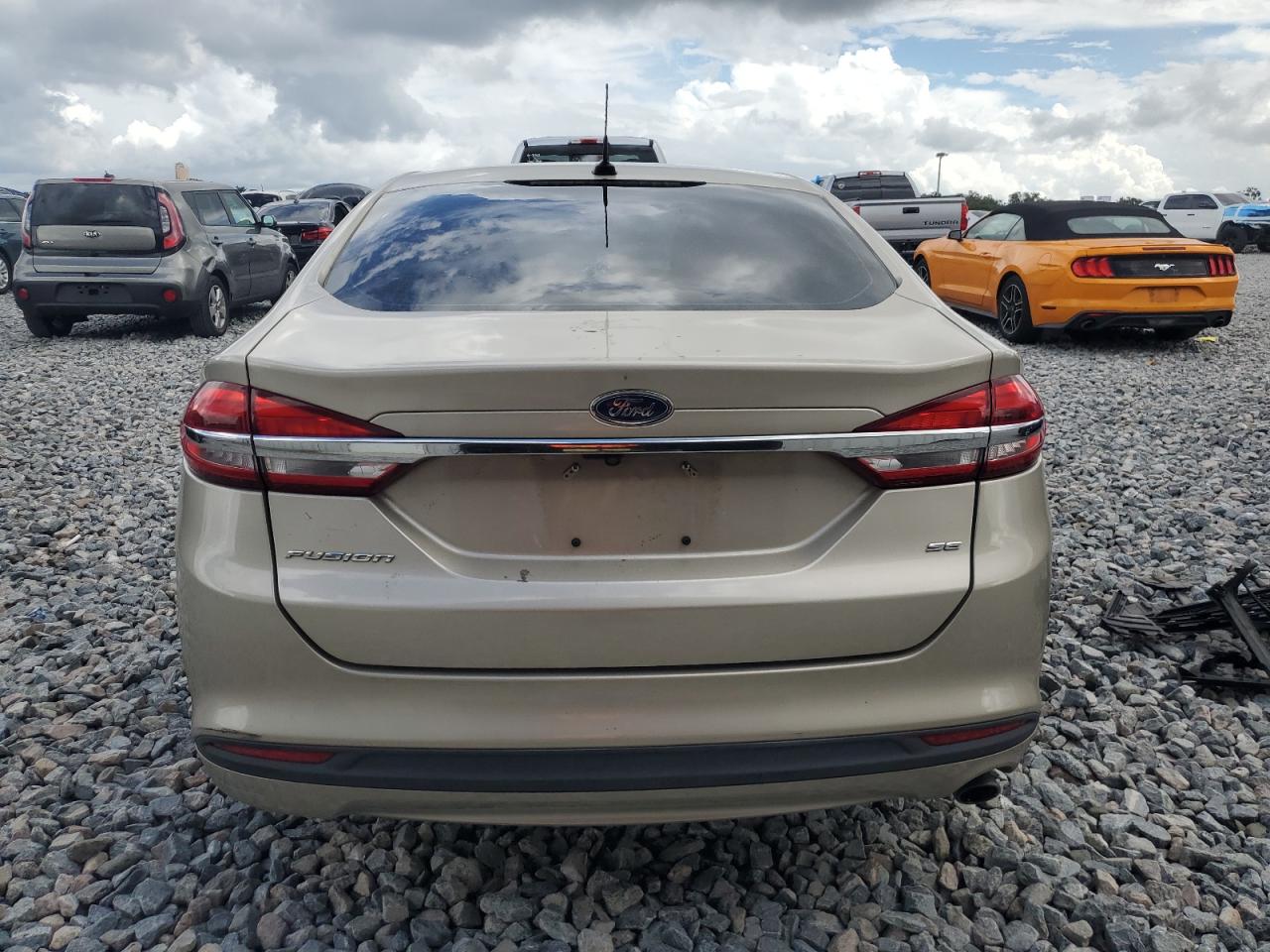 2017 Ford Fusion Se VIN: 3FA6P0H7XHR403069 Lot: 86055335