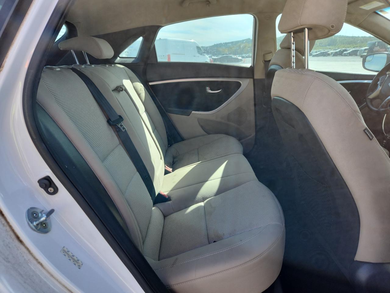 2014 Hyundai Elantra Gt VIN: KMHD35LHXEU227957 Lot: 87212105