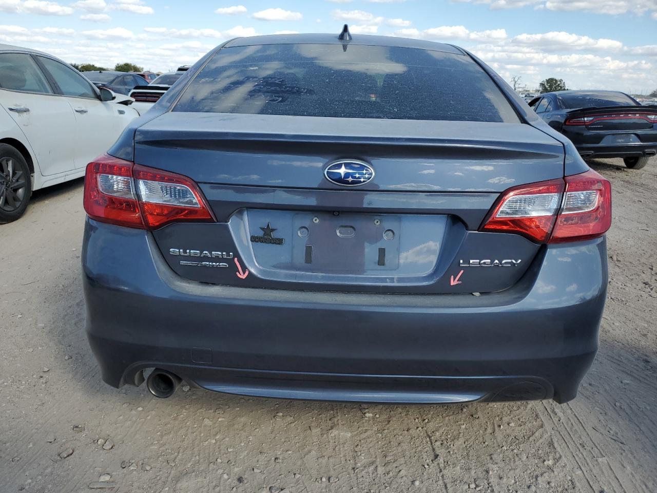 2016 Subaru Legacy 2.5I Limited VIN: 4S3BNBN64G3018528 Lot: 86293825