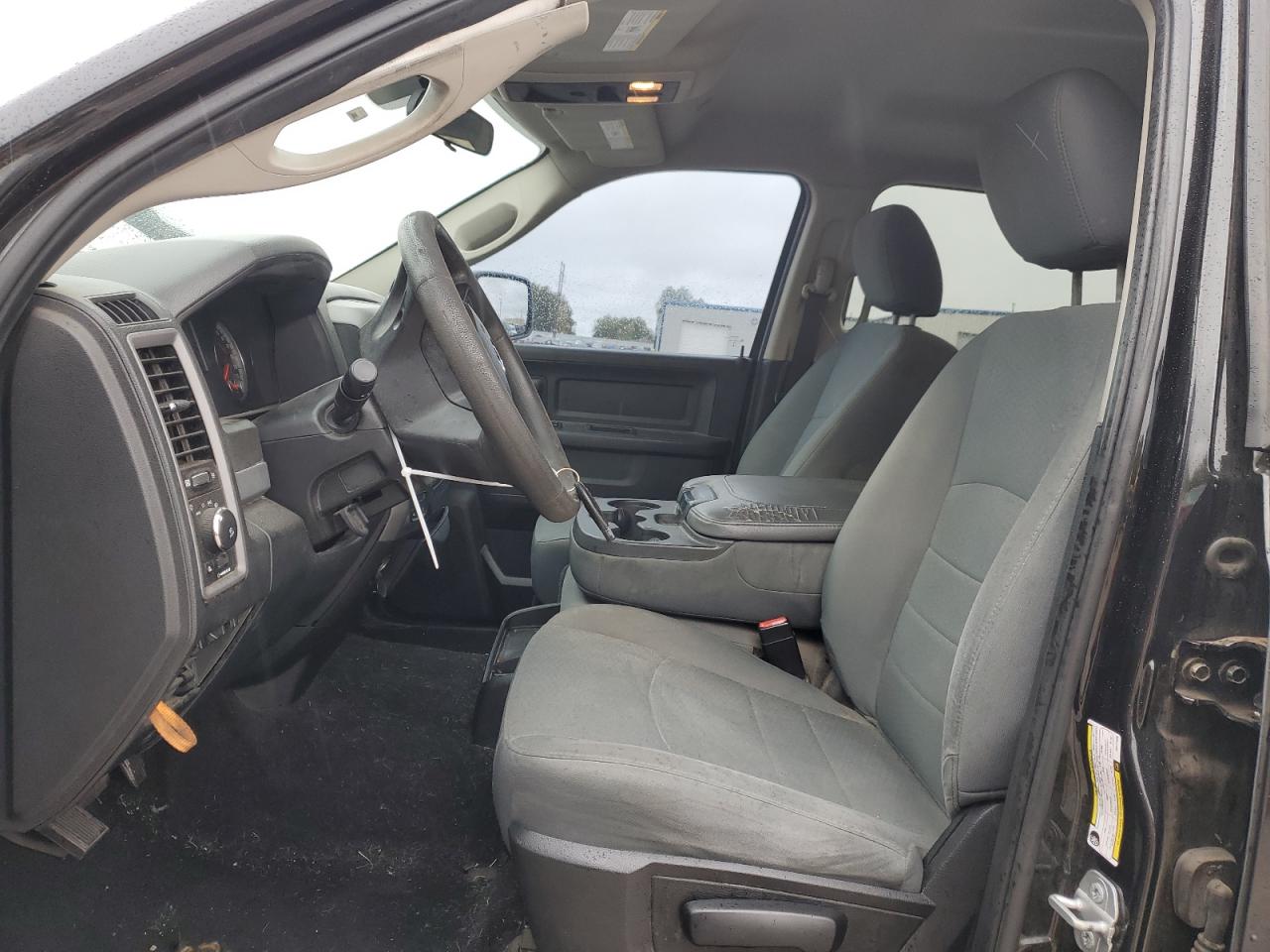 2018 Ram 1500 St VIN: 3C6RR7KT5JG227525 Lot: 82766835