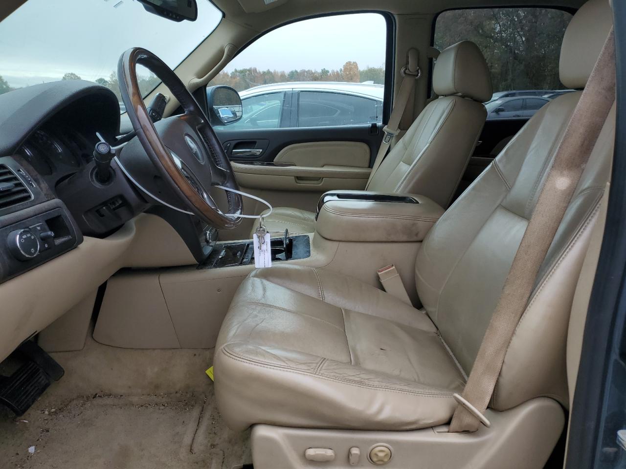 2007 GMC Yukon Denali VIN: 1GKFK63877J267461 Lot: 90295675