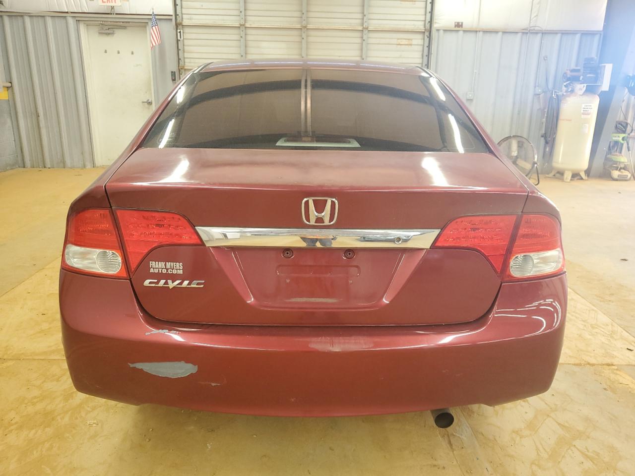 2010 Honda Civic Lx VIN: 19XFA1F57AE025079 Lot: 70094655