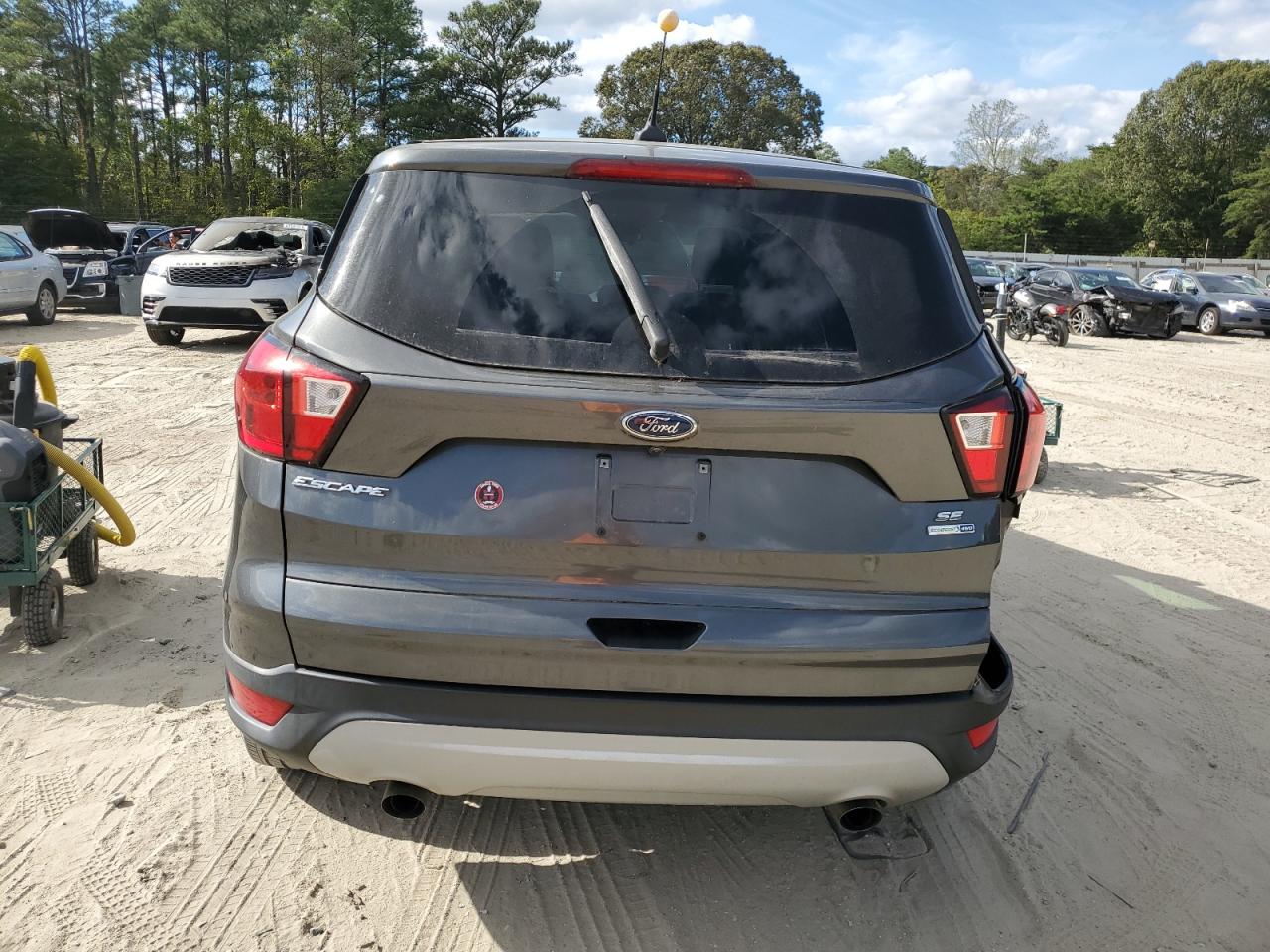 2019 Ford Escape Se VIN: 1FMCU9GD2KUB96612 Lot: 84660175