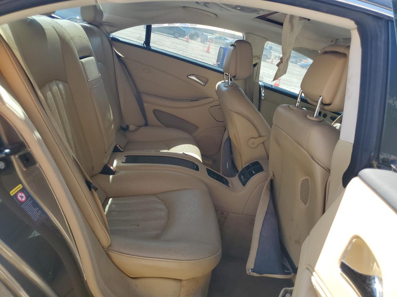 2008 Mercedes-Benz Cls 550 VIN: WDDDJ72X18A132777 Lot: 81971745