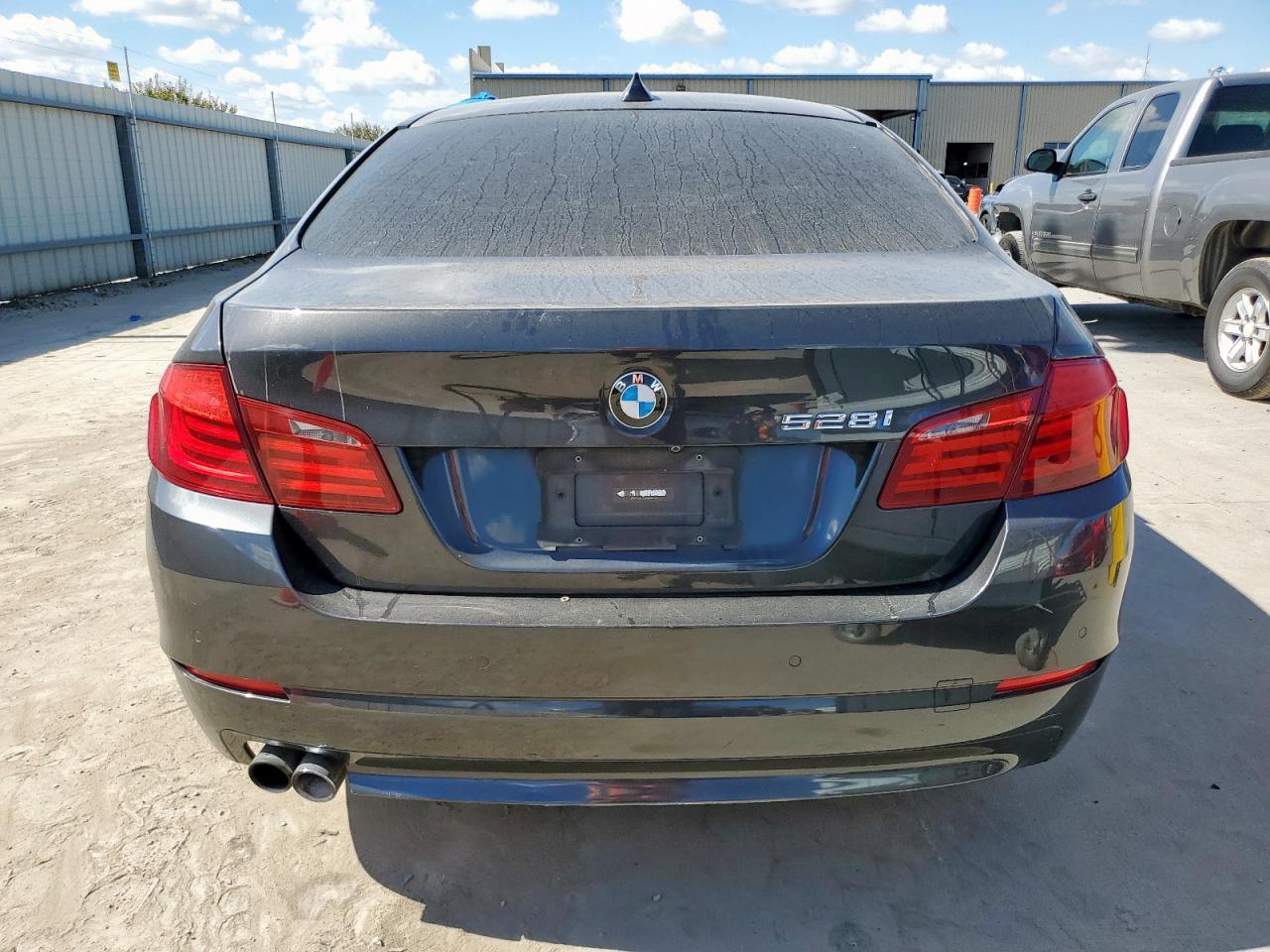 2012 BMW 528 I VIN: WBAXG5C53CDX04220 Lot: 85360235