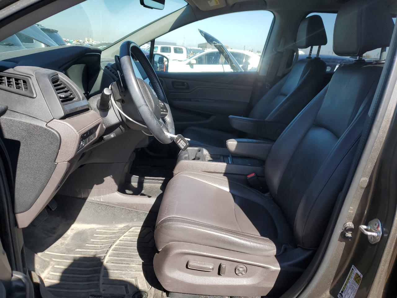 2018 Honda Odyssey Exl VIN: 5FNRL6H7XJB092403 Lot: 84555965