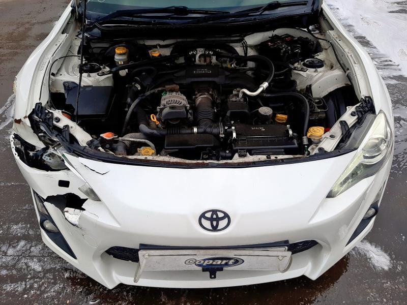 2013 TOYOTA GT86 D-4S 