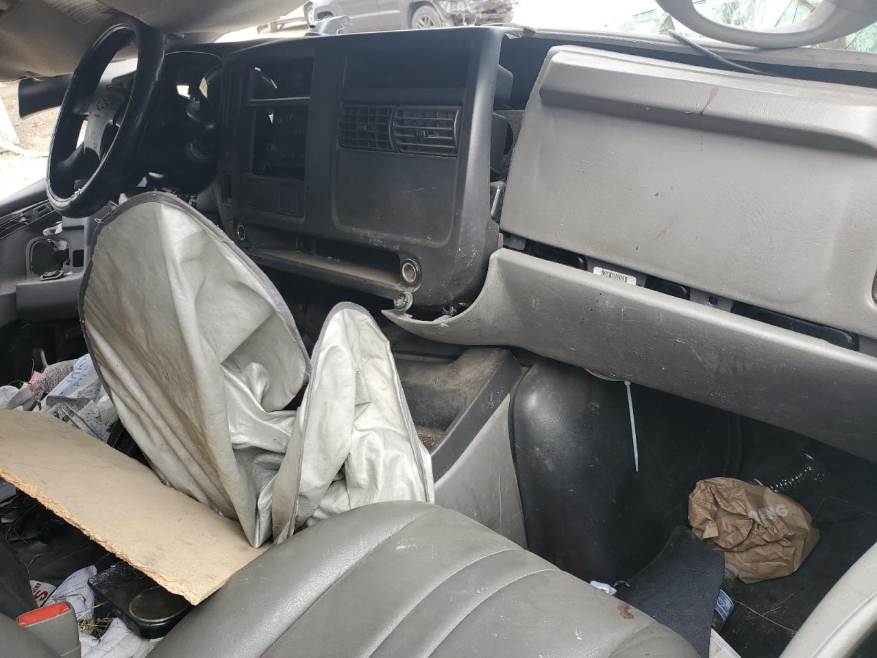 2005 Chevrolet Express G2500 VIN: 1GCGG25VX51228972 Lot: 90612045