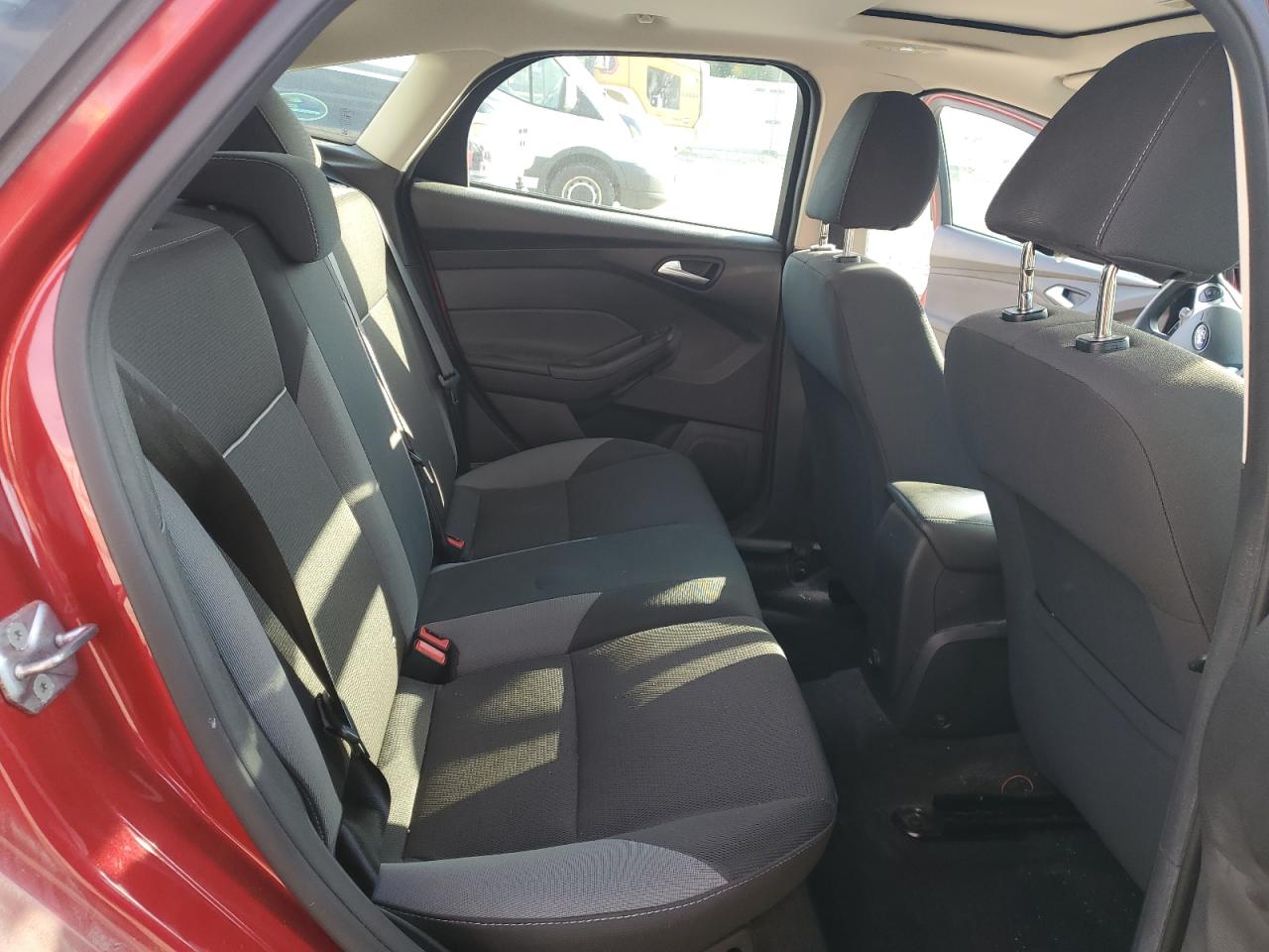 2012 Ford Focus Se VIN: 1FAHP3K21CL446049 Lot: 81966985