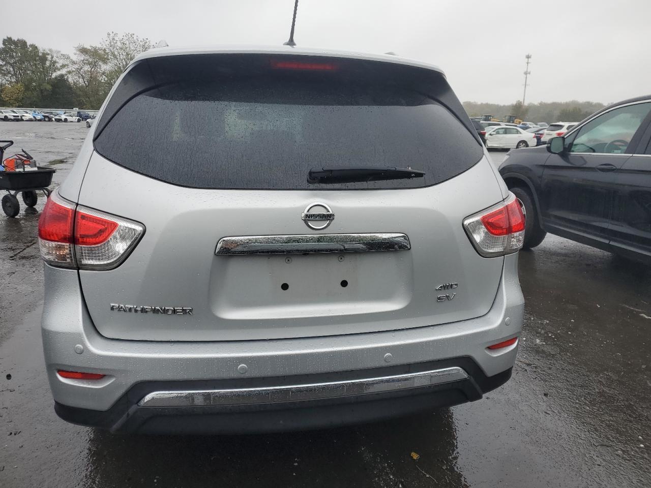 2015 Nissan Pathfinder S VIN: 5N1AR2MMXFC663260 Lot: 82413545