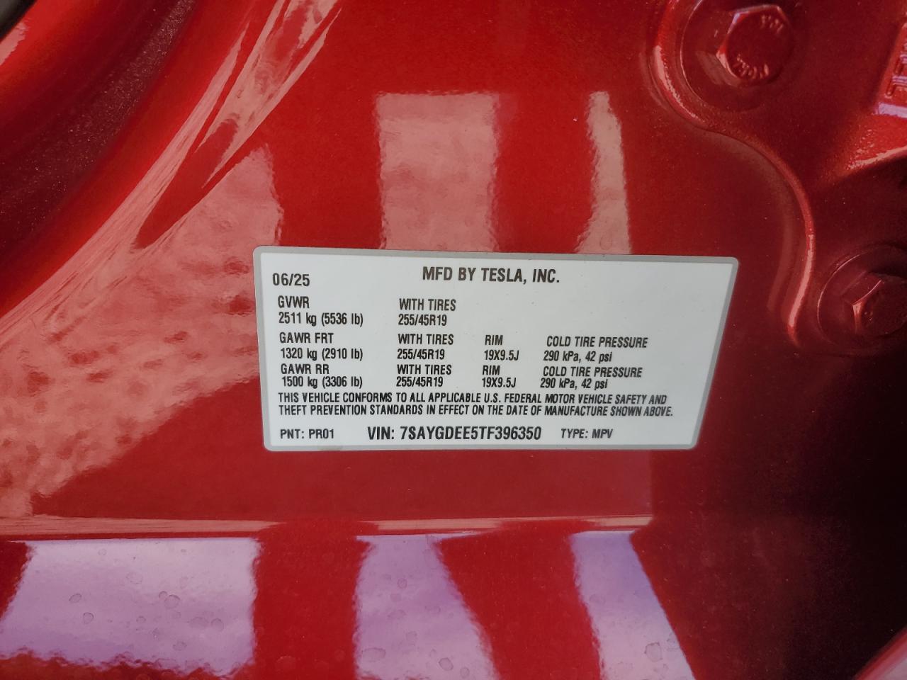 2026 Tesla Model Y VIN: 7SAYGDEE5TF396350 Lot: 89875365