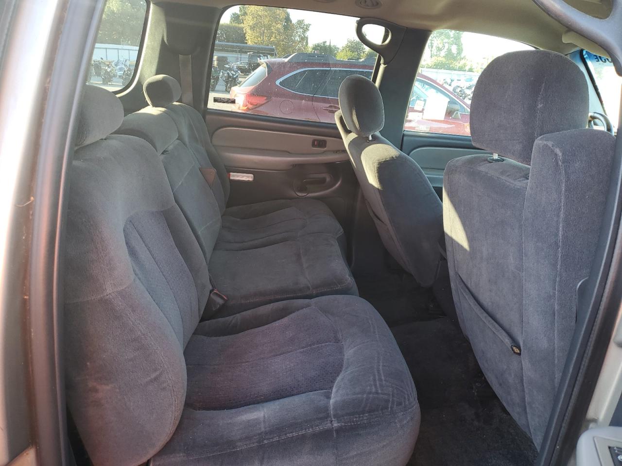 2001 Chevrolet Suburban K1500 VIN: 1GNFK16T01J277892 Lot: 86862685