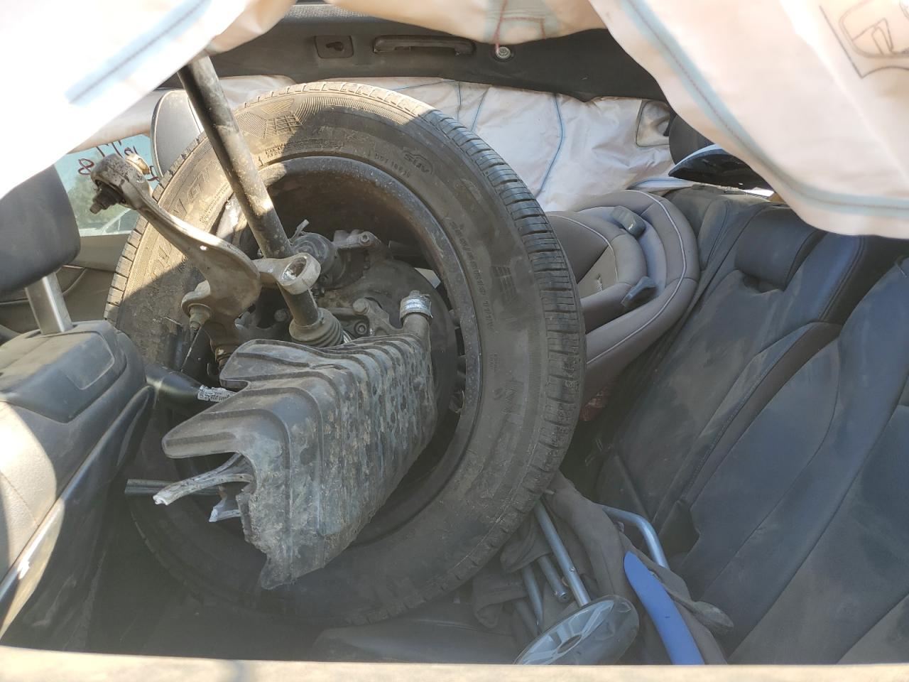 2017 Audi Q7 Premium Plus VIN: WA1LHAF74HD058157 Lot: 82328215