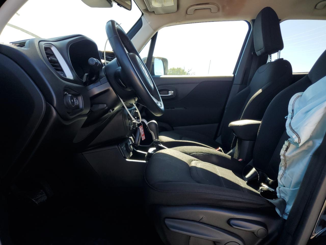 2019 Jeep Renegade Latitude VIN: ZACNJBBB2KPJ77754 Lot: 87004275