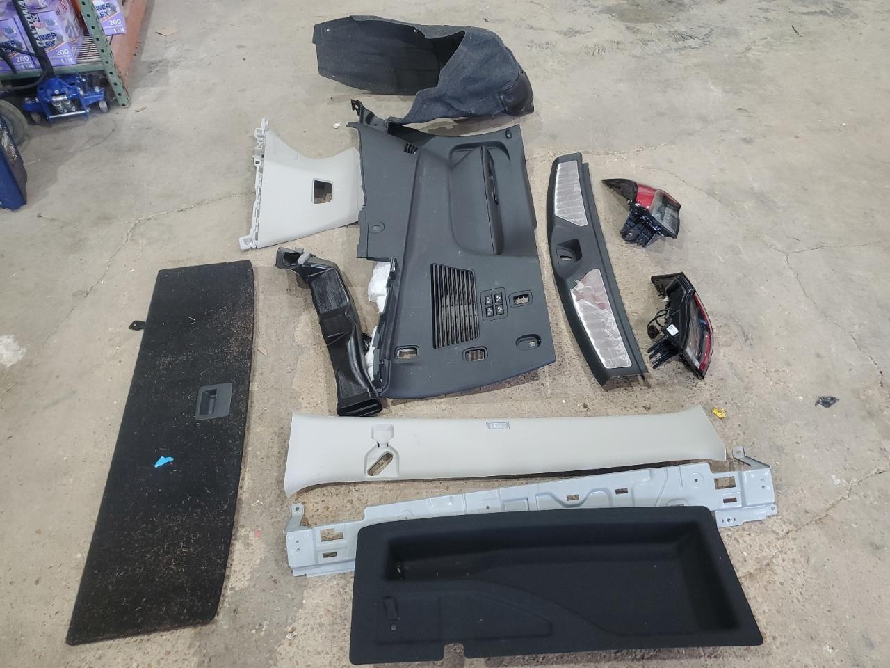 2025 Infiniti Qx80 Sensory VIN: JN8AZ3DB8S9402567 Lot: 85482325