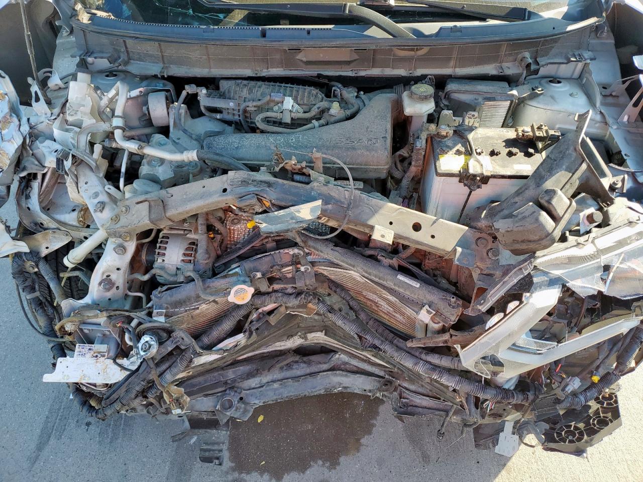 2018 Nissan Rogue S VIN: JN8AT2MT4JW461698 Lot: 85152445