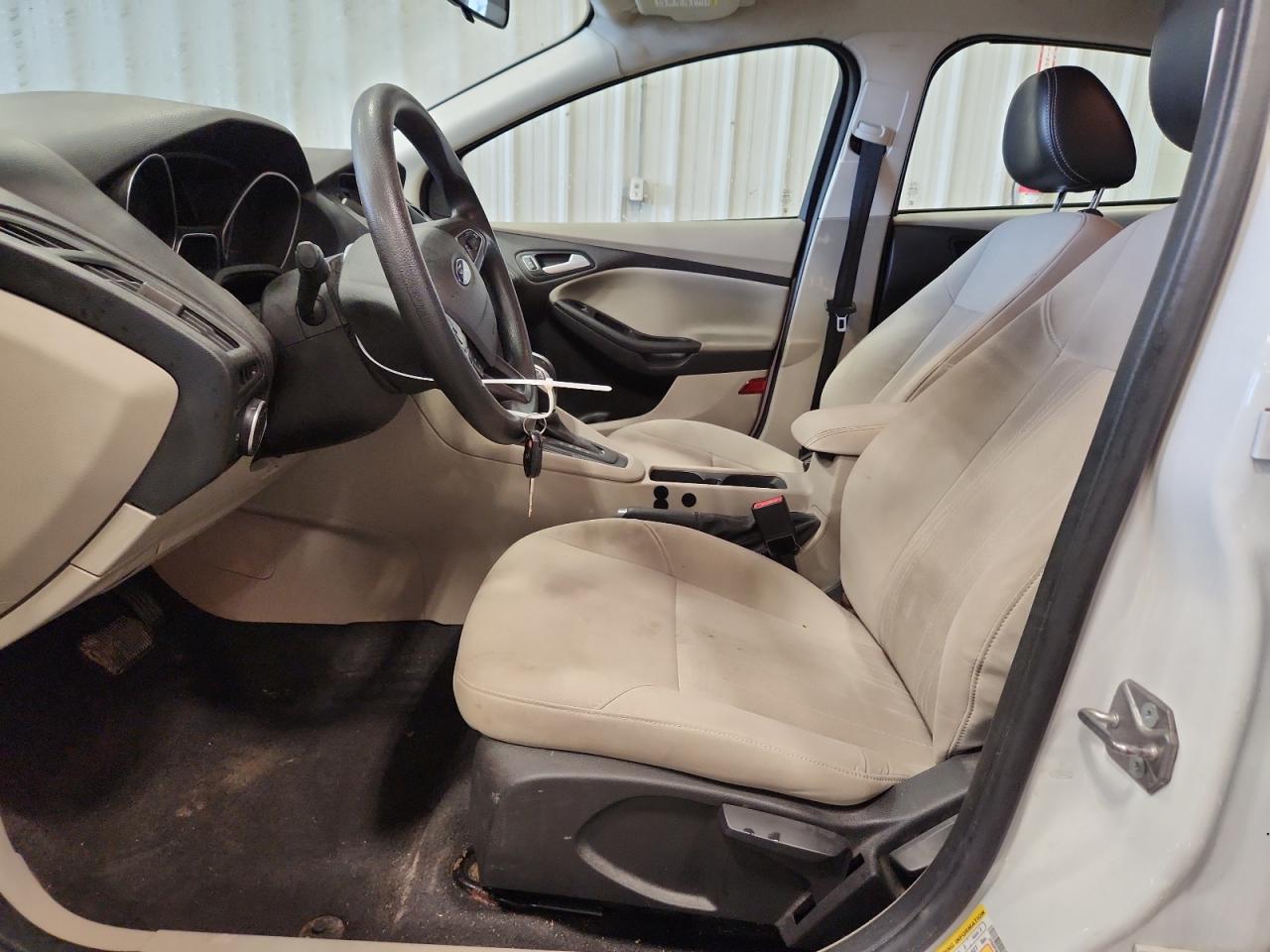 2015 Ford Focus Se VIN: 1FADP3K23FL317796 Lot: 86519705