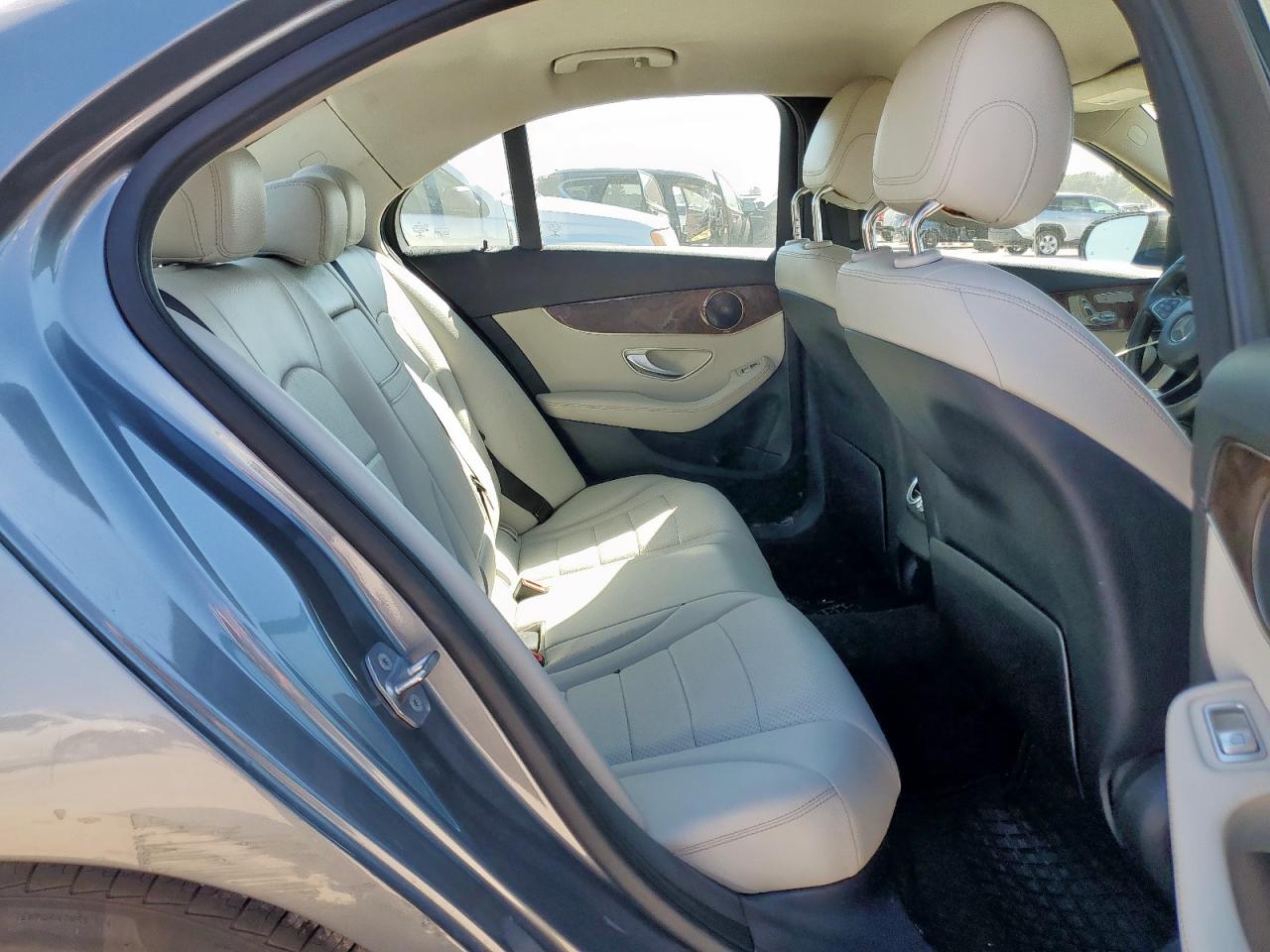 2017 Mercedes-Benz C 300 VIN: 55SWF4JBXHU215204 Lot: 85865855