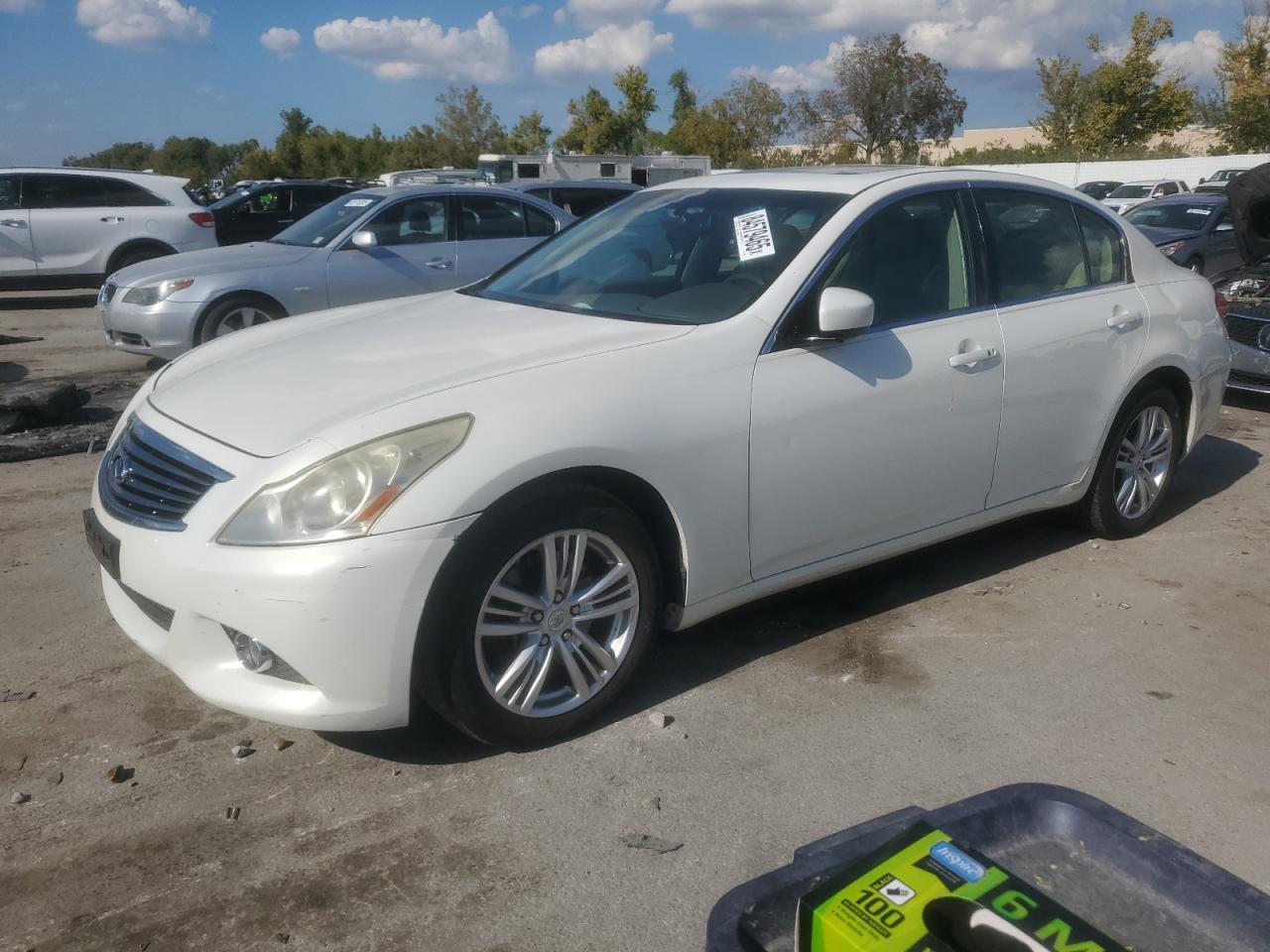 2013 Infiniti G37