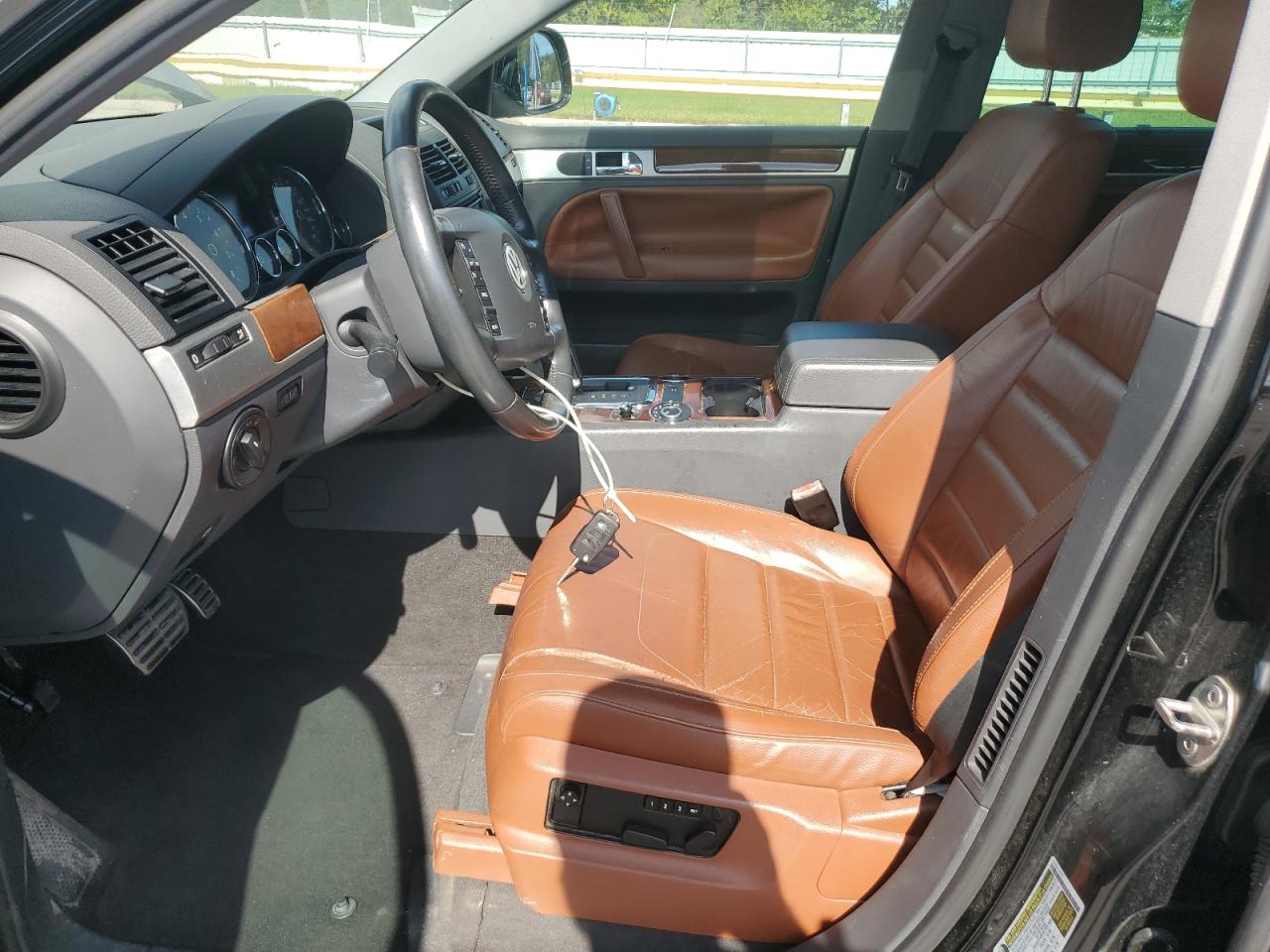 2008 Volkswagen Touareg 2 V8 VIN: WVGCB77L88D048376 Lot: 86151695